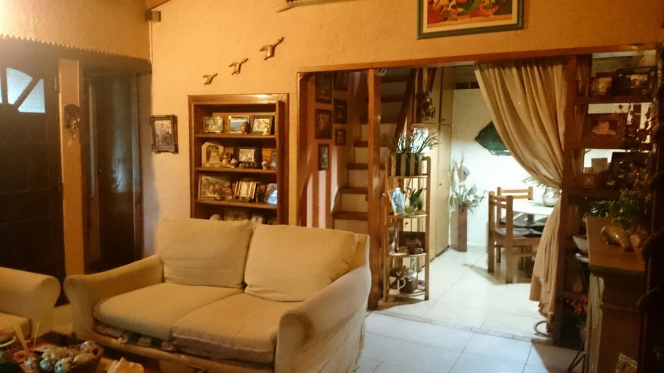 Batle y Ordoñez 1385 · Hurlingham — foto 4