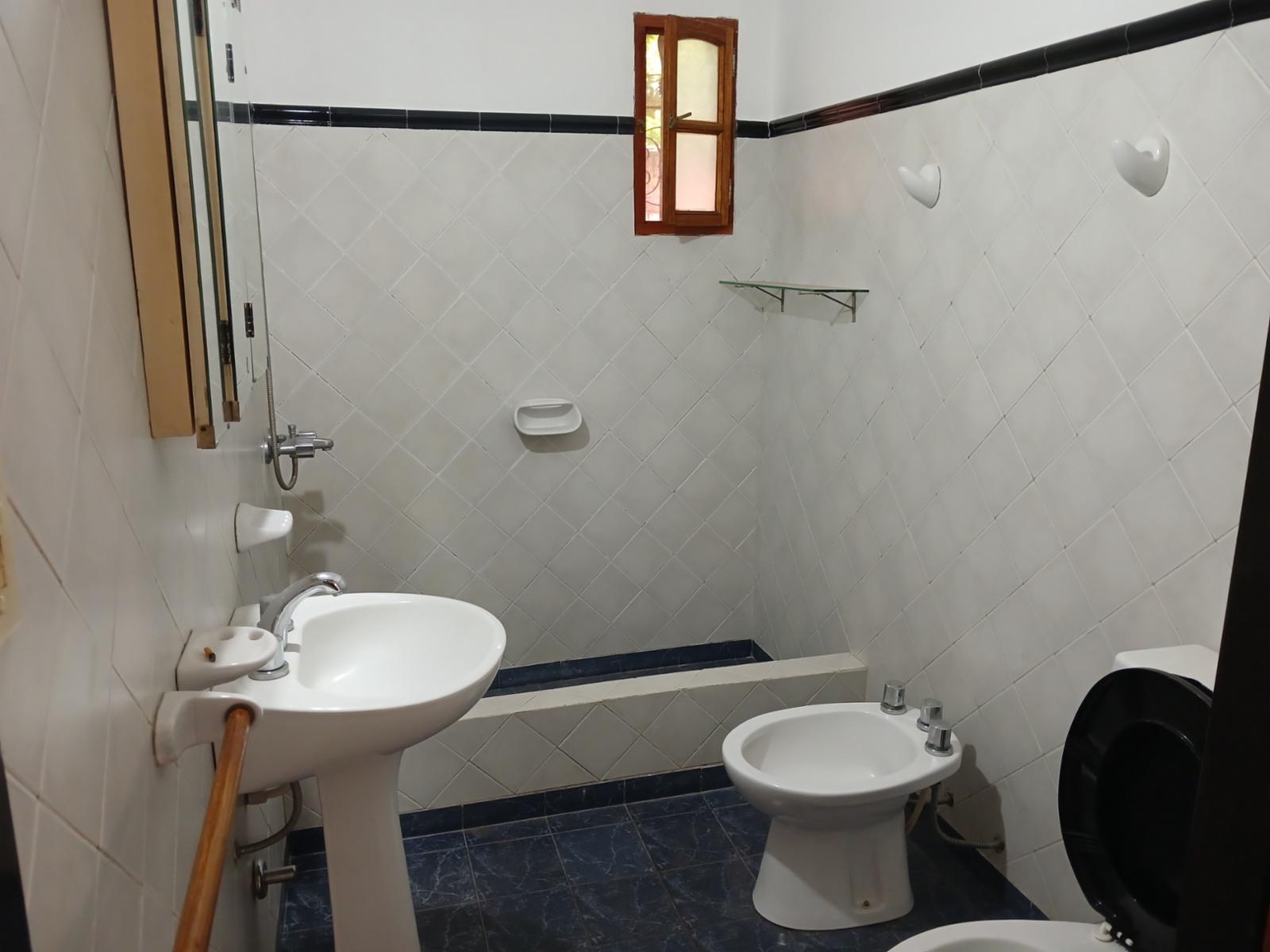 EVARISTO CARRIEGO 970 · Morón — foto 6