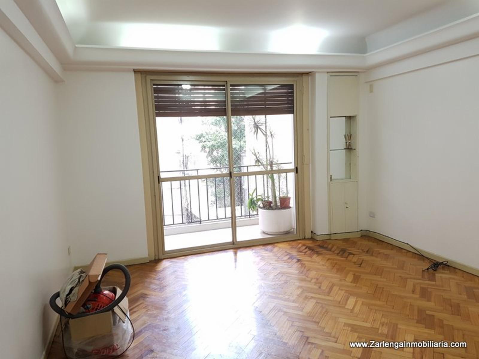 Schiaffino 2100 piso 3ro, VENTA 3 amb al contrafrente