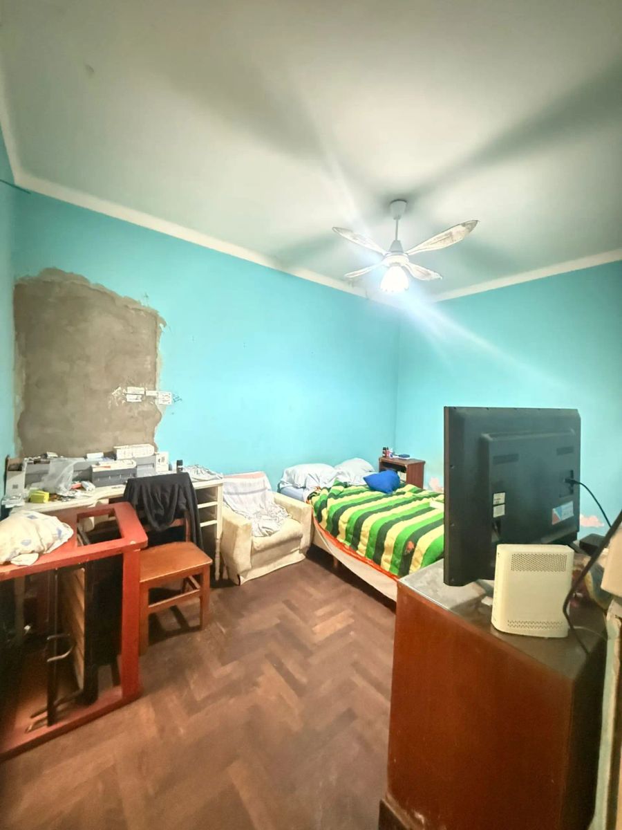 Teniente Manuel Silvestre Prudan 1200 · San Cristobal — foto 6