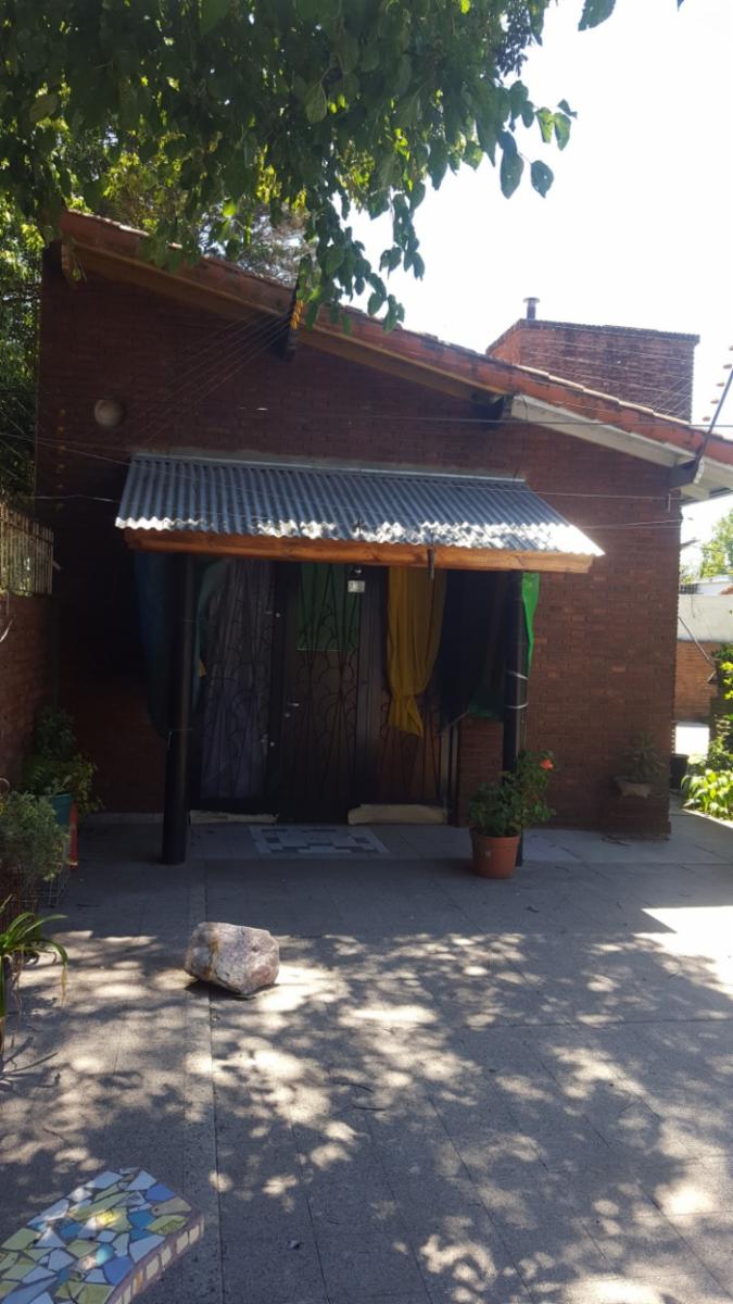 JOSE GOMEZ 600 · Almirante Brown — foto 9