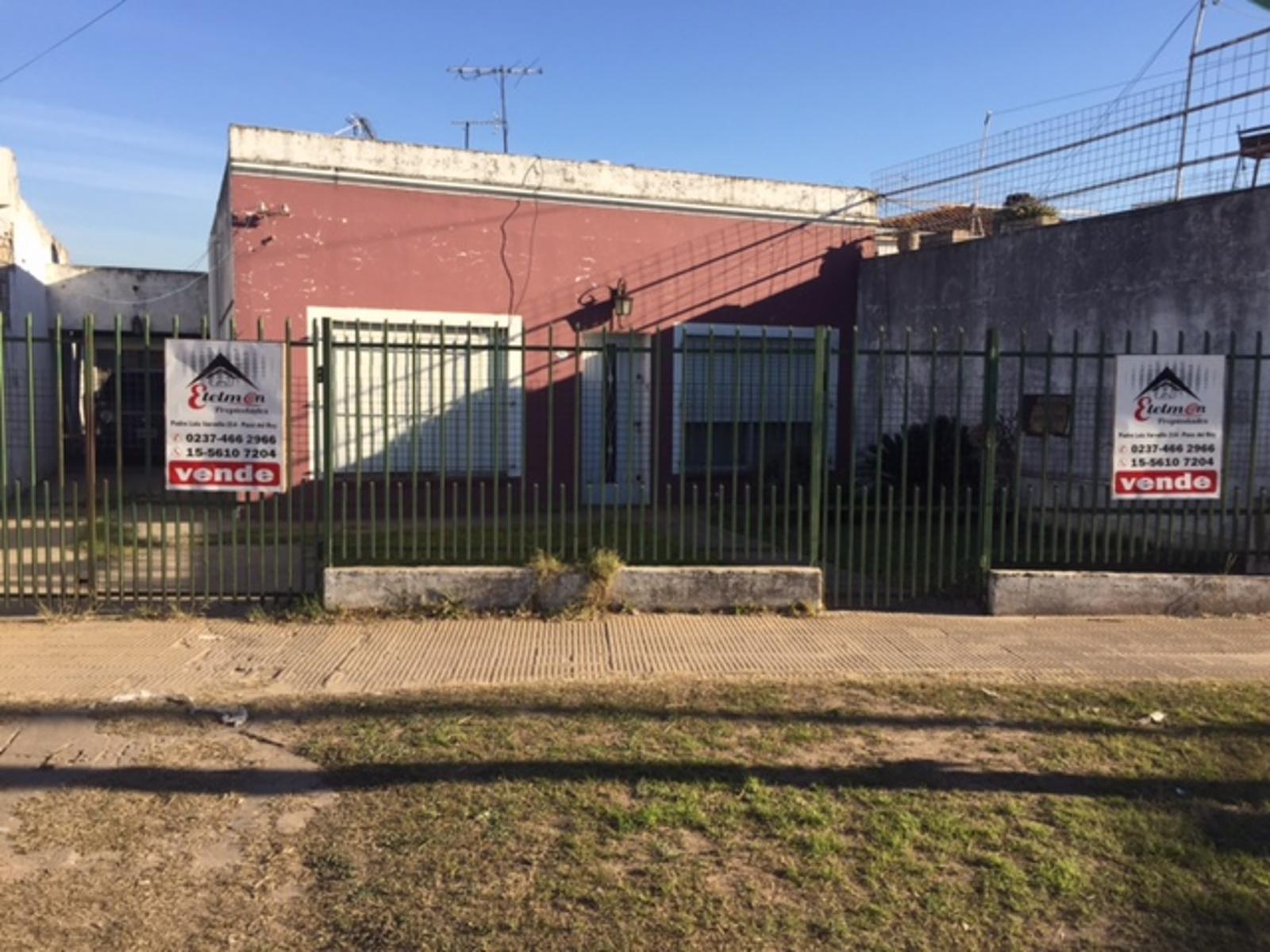 Venta Casa con Departamento multi familiar a reciclar, Apta Crédito Bancario, P. del Rey

Venta Casa con Departamento multi familiar a reciclar, Apta Crédito Bancario, P. del Rey
