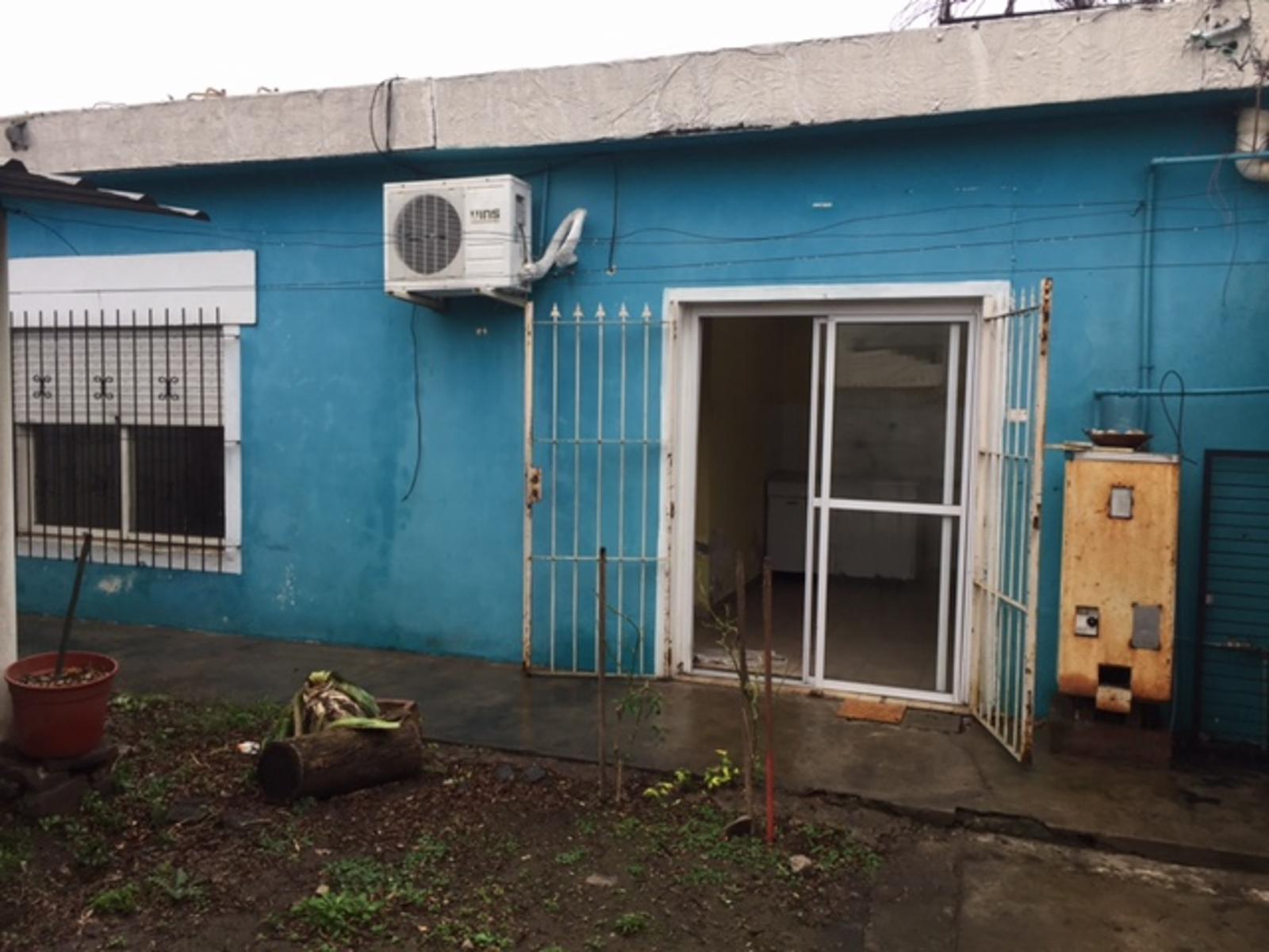Soldado Roberto D Errico 800 · Moreno — foto 3
