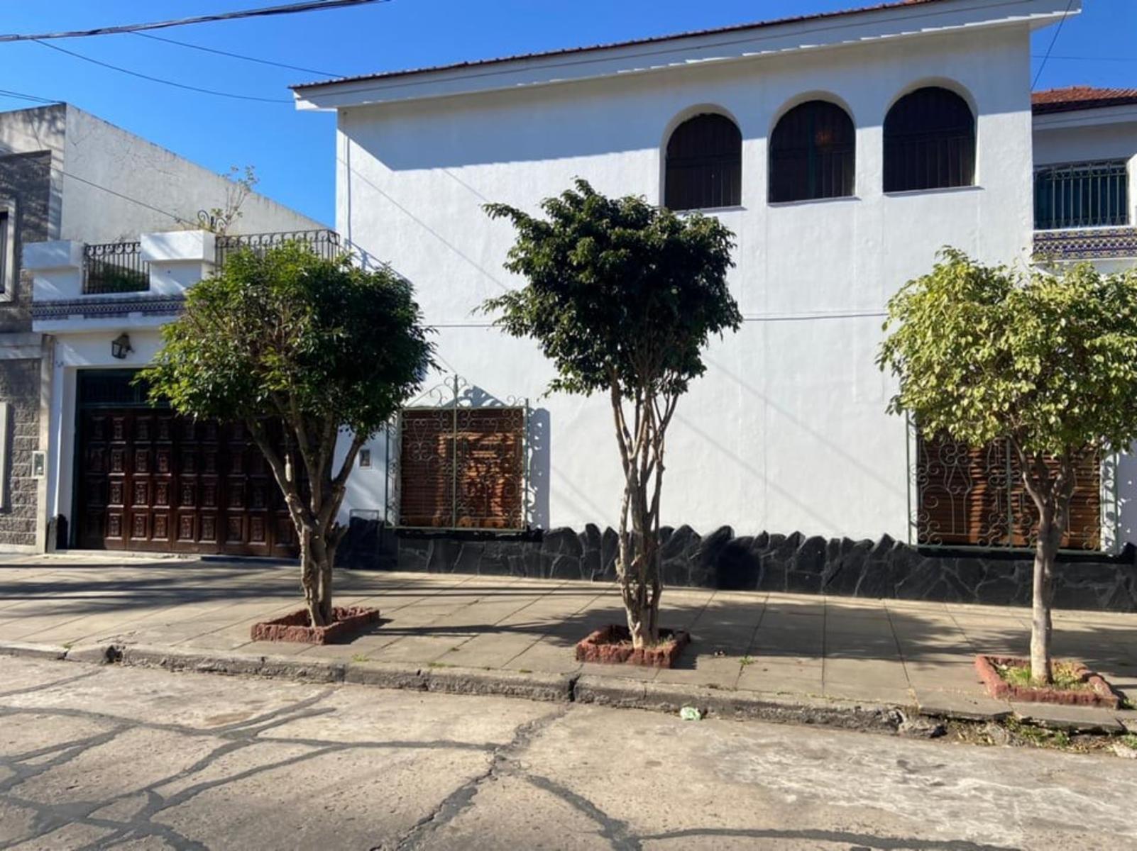 CASA 8 AMB | 200M² | RAMOS MEJIA