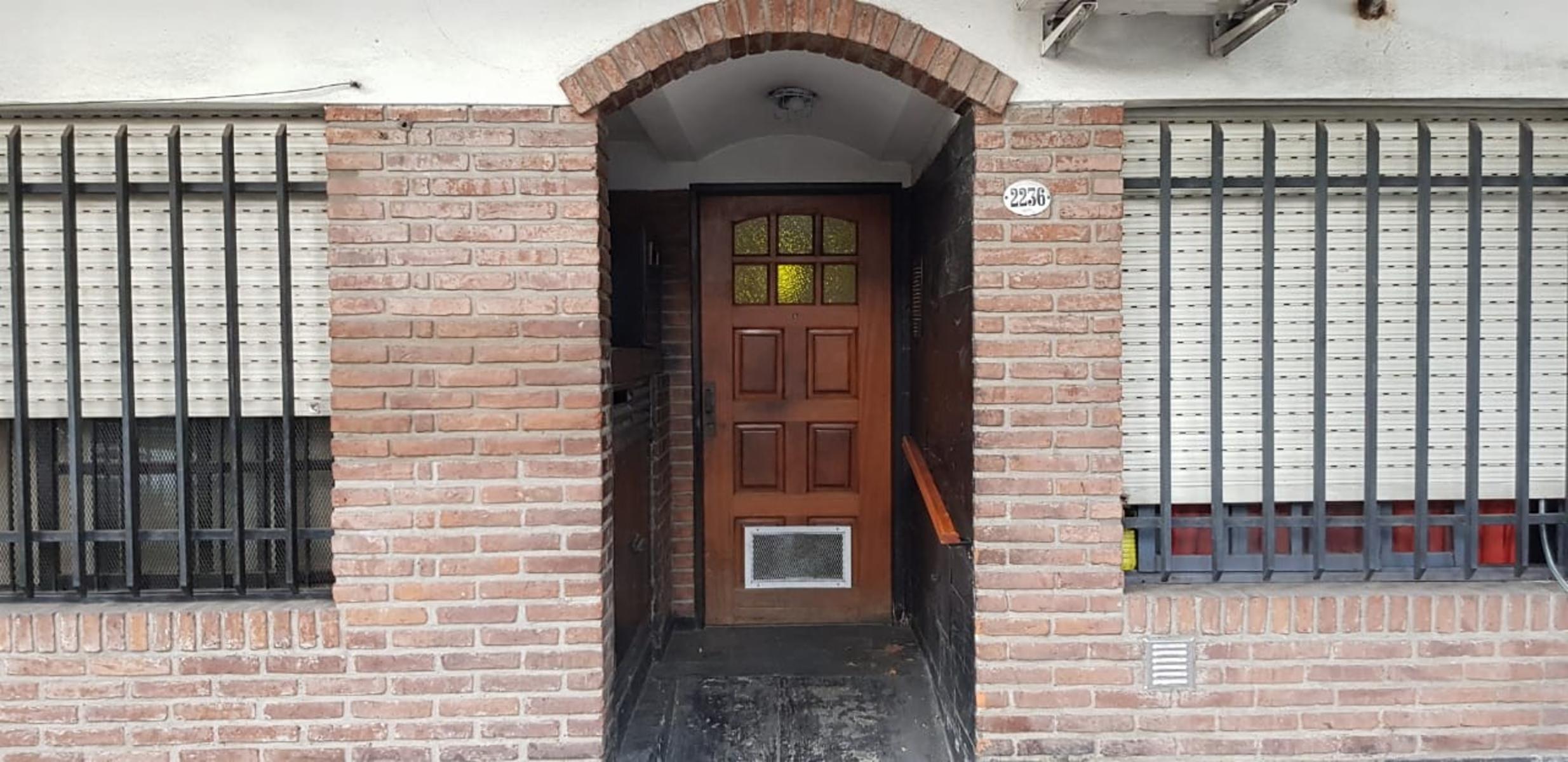 SE ALQUILA MONOAMBIENTE INTERNO CON PATIO LLARRAYA 2236 MATADEROS CABA