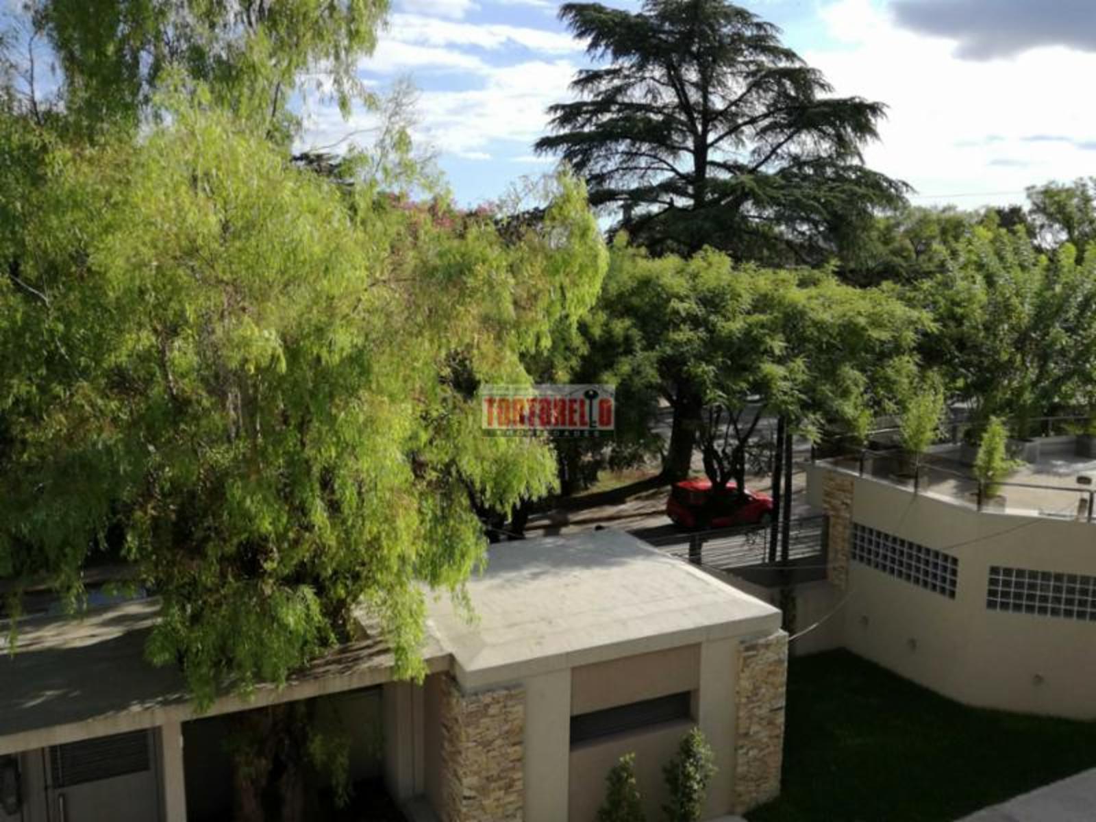 Boulevard Evita · Moreno — foto 12