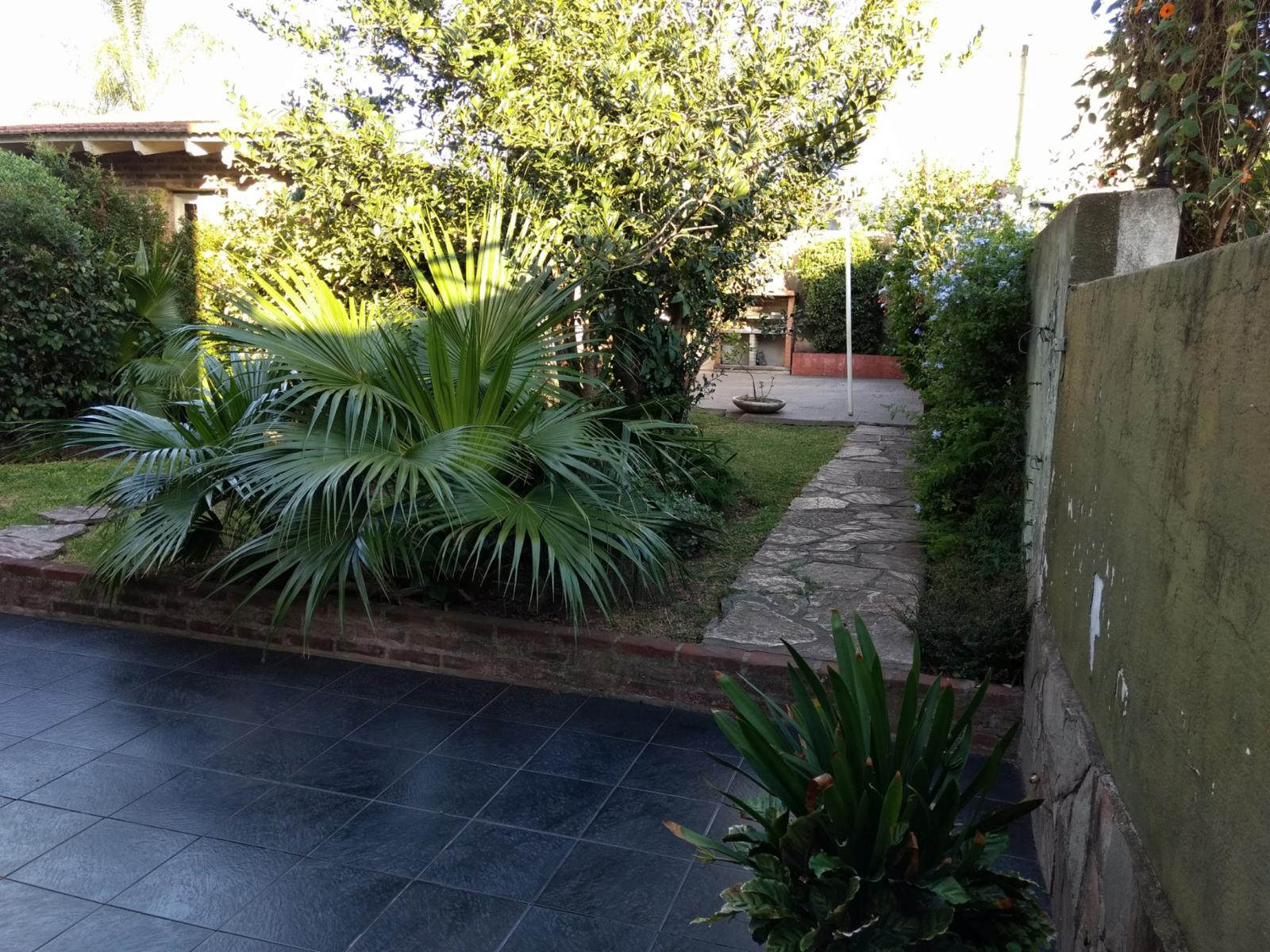 MARINOS DEL FOURNIER 2200 · Morón — foto 12
