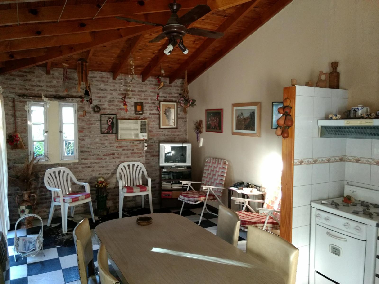 MARINOS DEL FOURNIER 2200 · Morón — foto 24