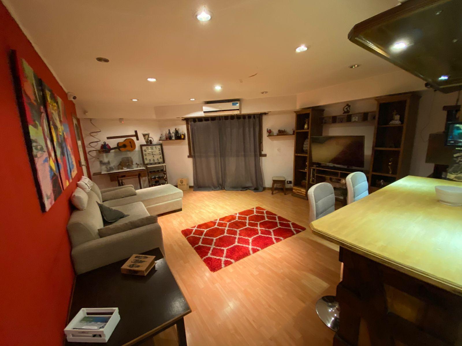 VENTA DE CASA 3 AMB. EN LOTE PROPIO