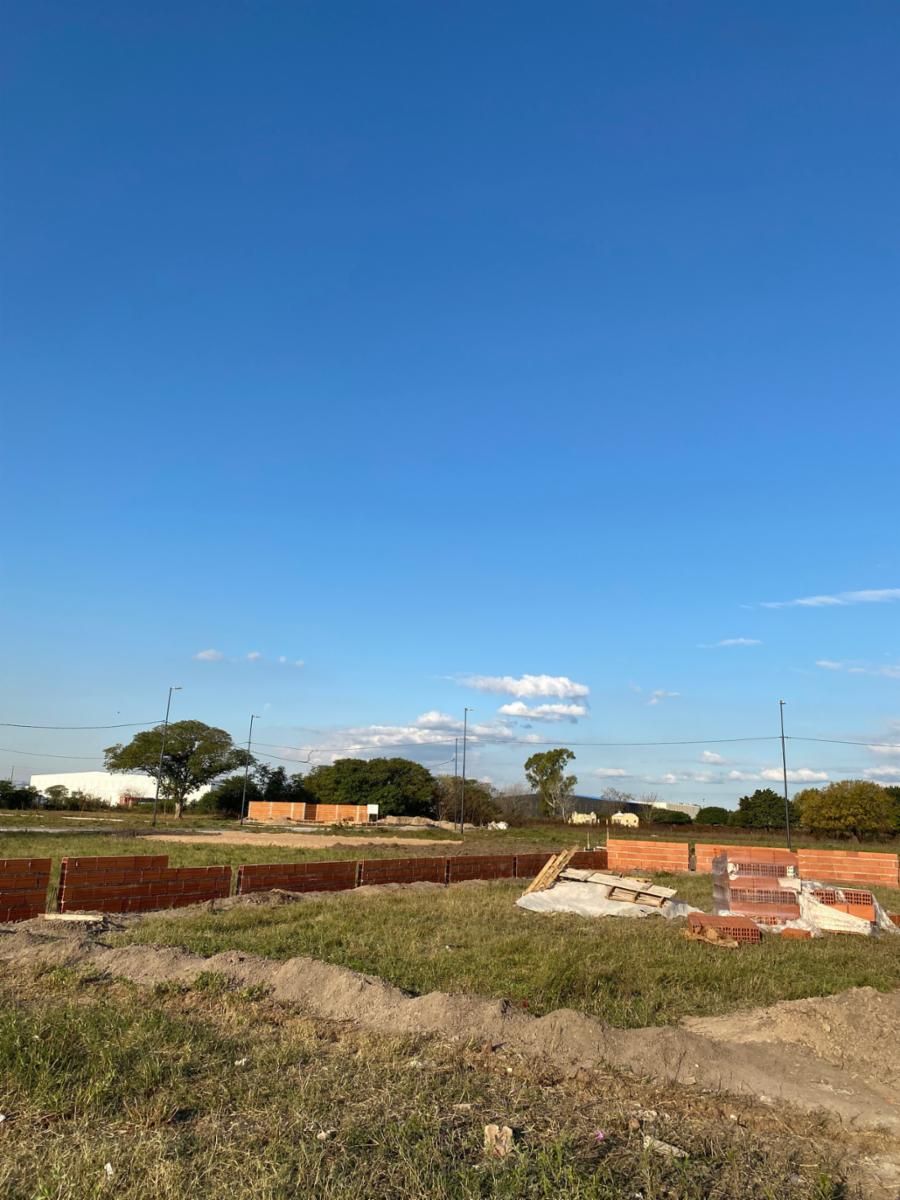 CALLE 152 · Berazategui — foto 5