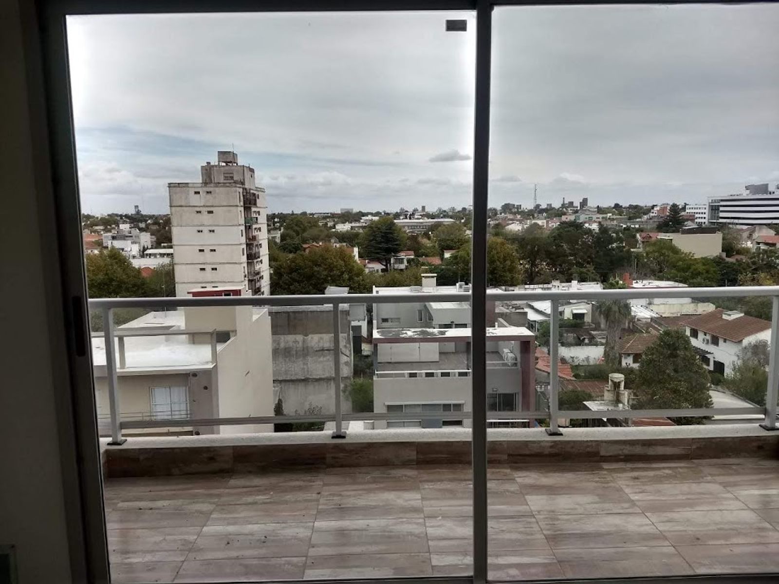 AV. VICENTE LOPEZ 468 · Quilmes — foto 19