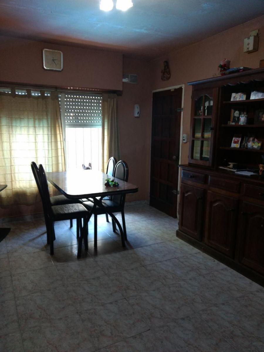2 Casas 4 y 3 ambientes - IDEAL 2 FAMILIAS-  Exc ubicación Residencial