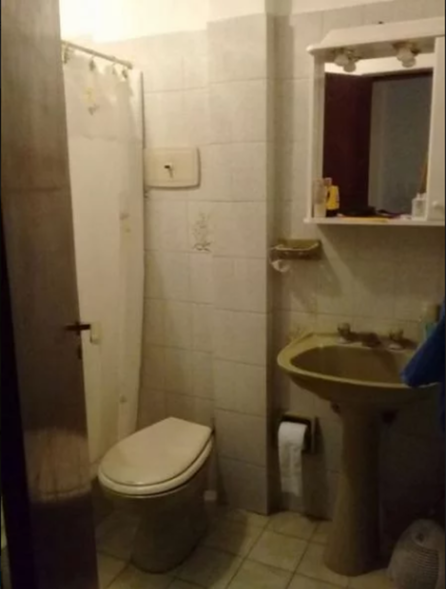 Santo Domingo 700 · Almirante Brown — foto 4