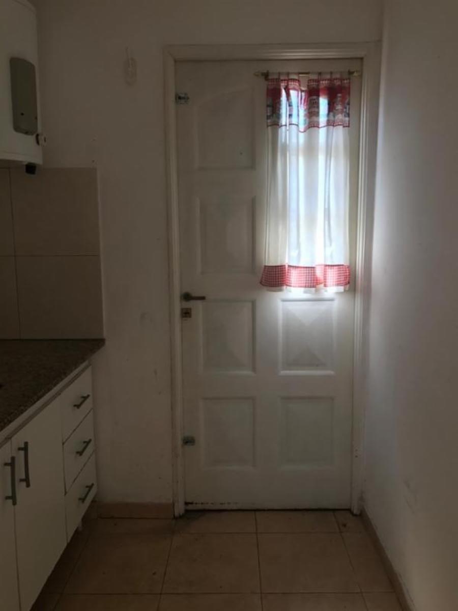 Remedios de escalada al 7500 · Tres De Febrero — foto 6