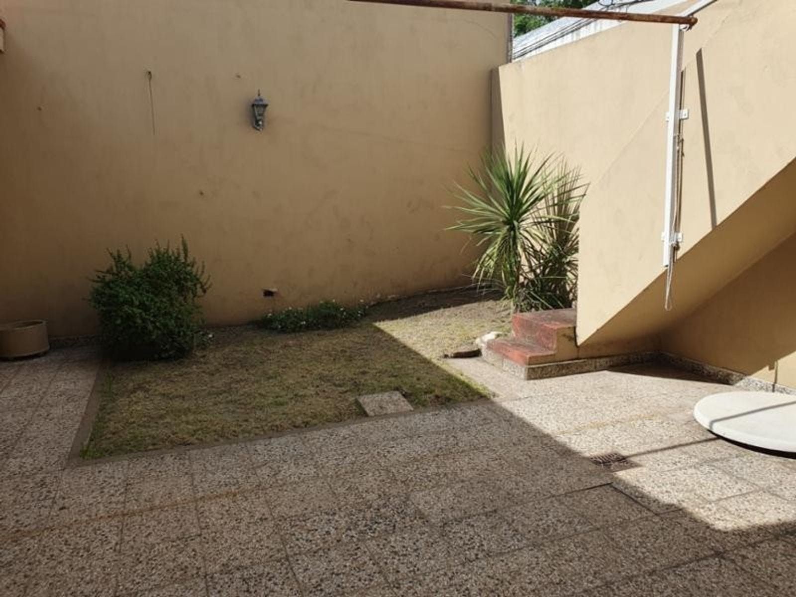 Defensa 1700 · Morón — foto 10