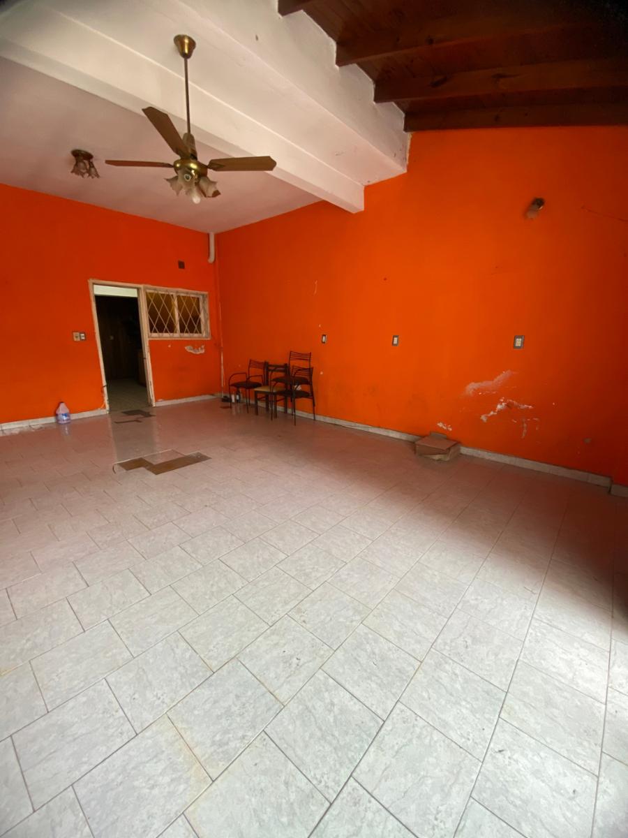 DR. MONTE 1751 · Morón — foto 8