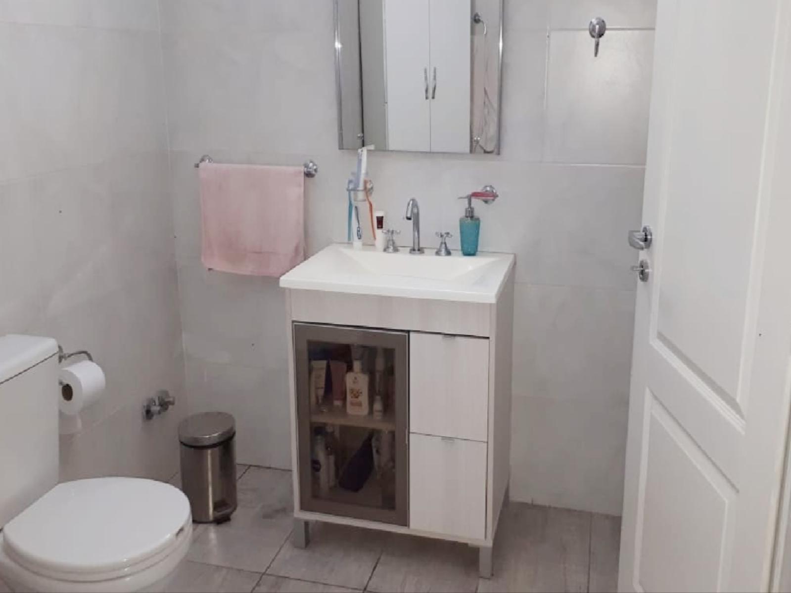 Juan Jufre 200 · Hurlingham — foto 8