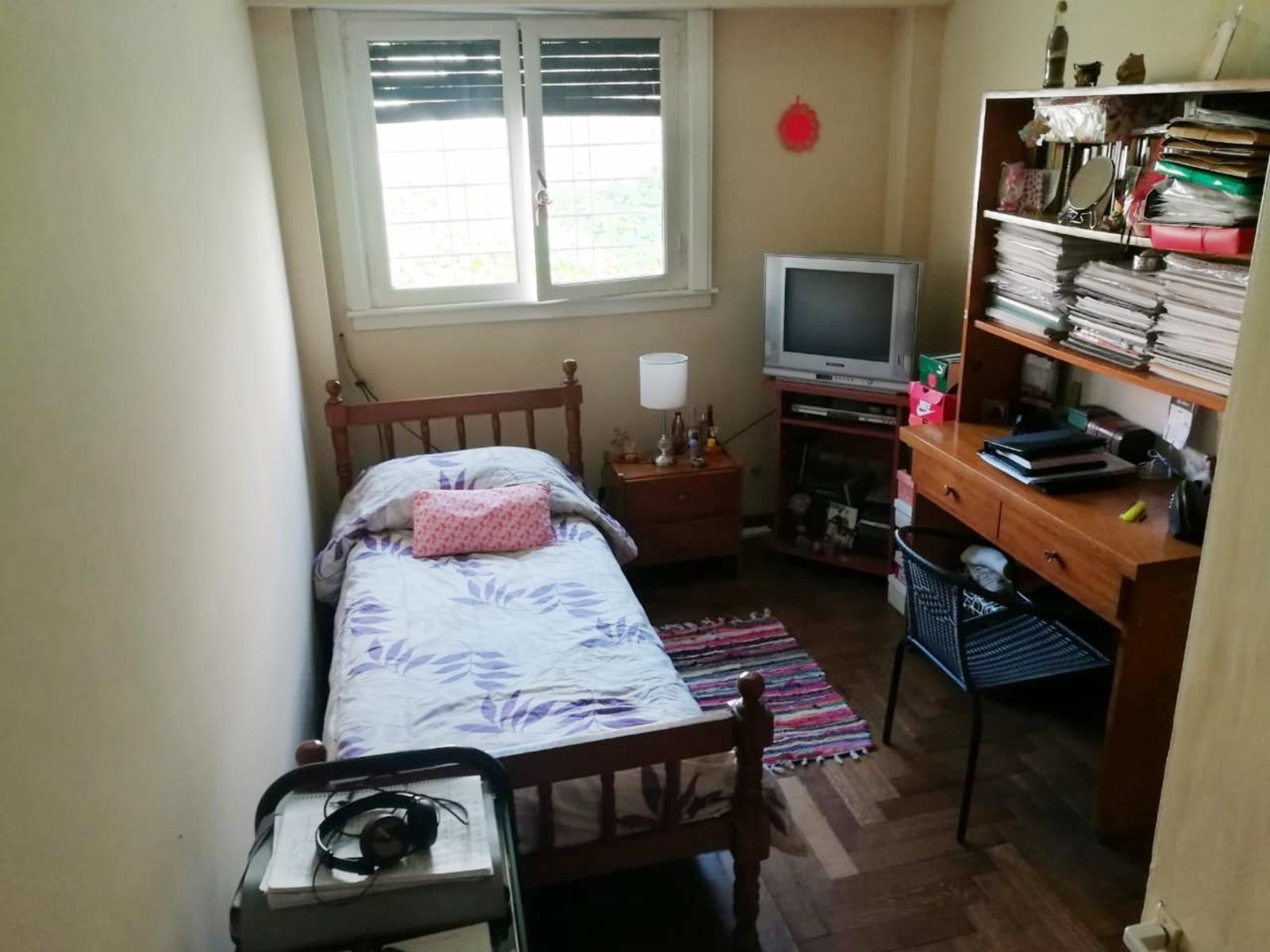 Juan Jufre 200 · Hurlingham — foto 10