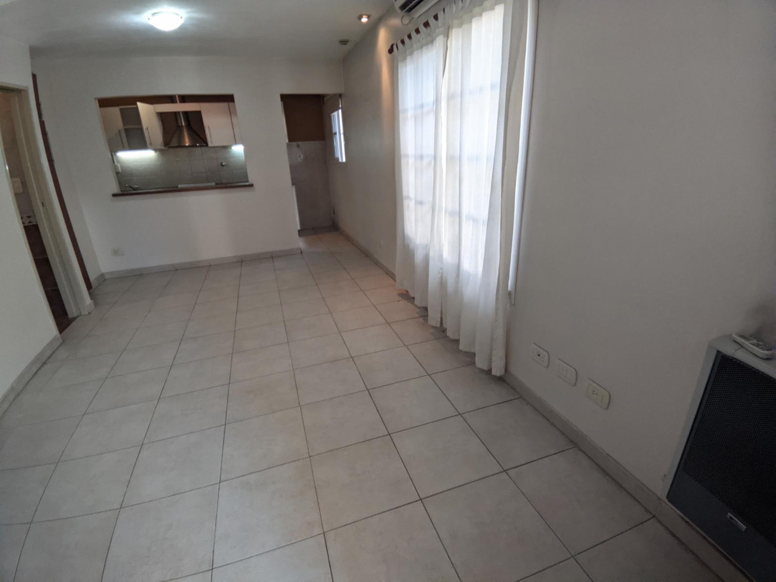 Roberto Ruiz 645 · Morón — foto 9
