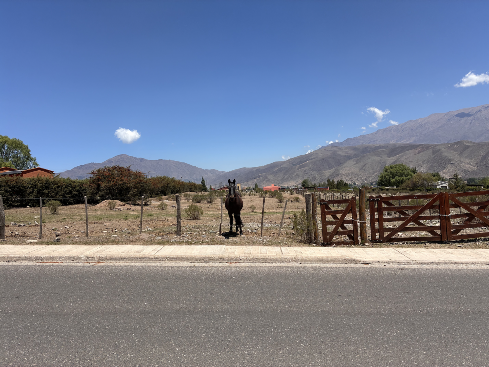 TERRENO EN VENTA CON EXCELENTES VISTAS EN TAFI DEL VALLE · Tafí del Valle — foto 4