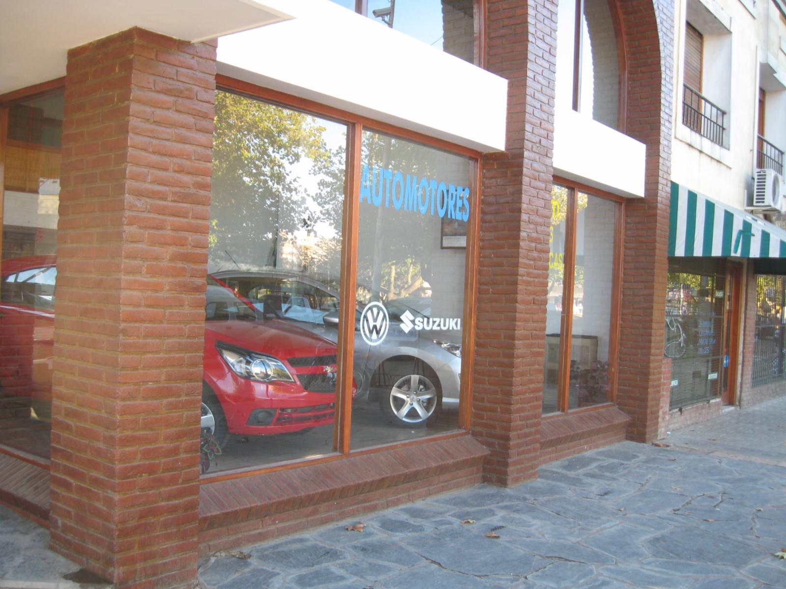 AV CHAVES  Nº 498 · Balcarce — foto 17