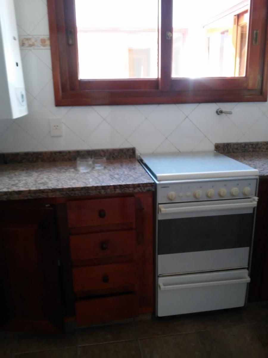 AV CHAVES  Nº 498 · Balcarce — foto 47