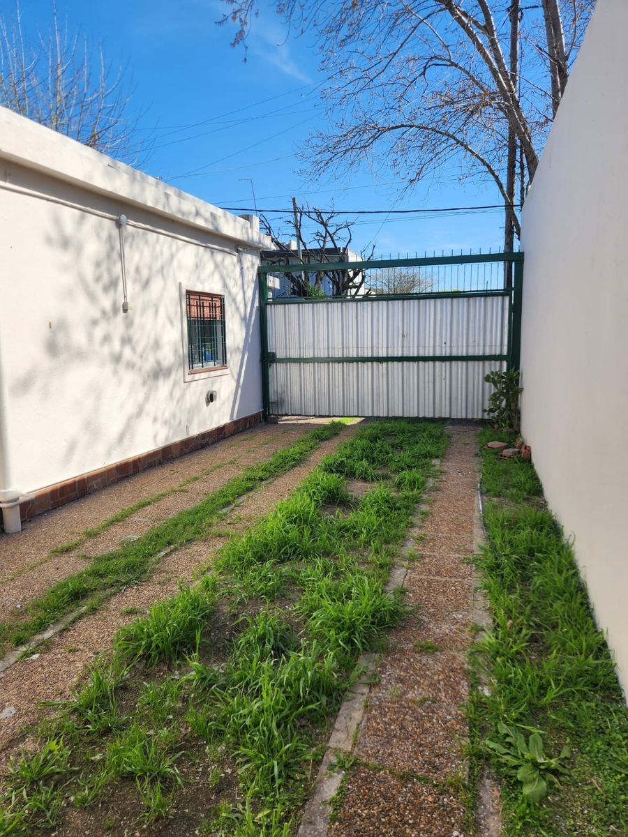 Gervasio Posadas · Florencio Varela — foto 3