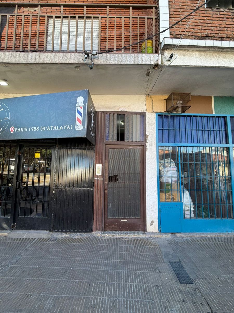 París 1760 · La Matanza — foto 10