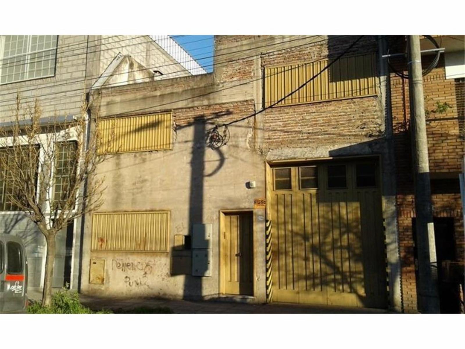 Mtro F Cocchiararo 5266 · Tres De Febrero — foto 5