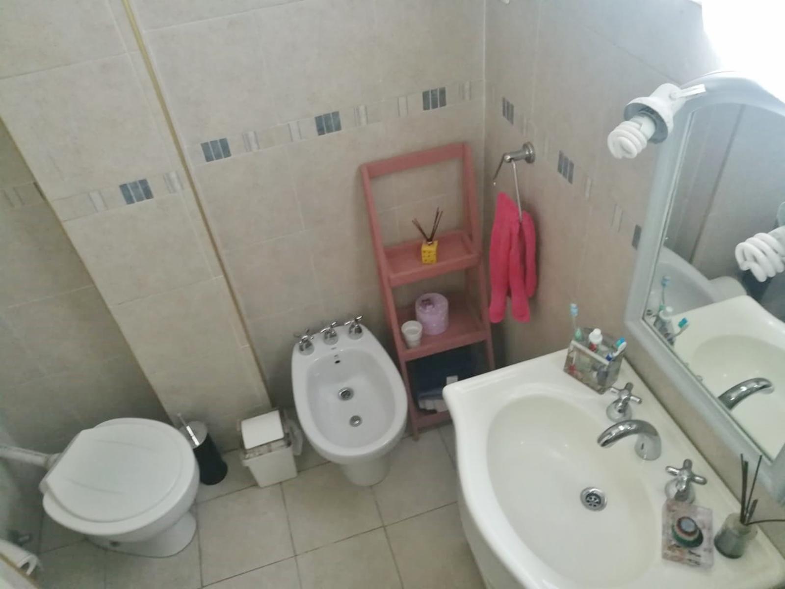 Vicente Lopez 1200 · Morón — foto 9