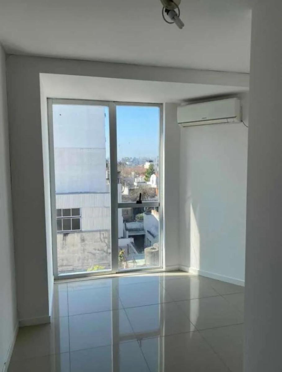 Monoambiente Dividido en 2 Amb- COLEGIALES