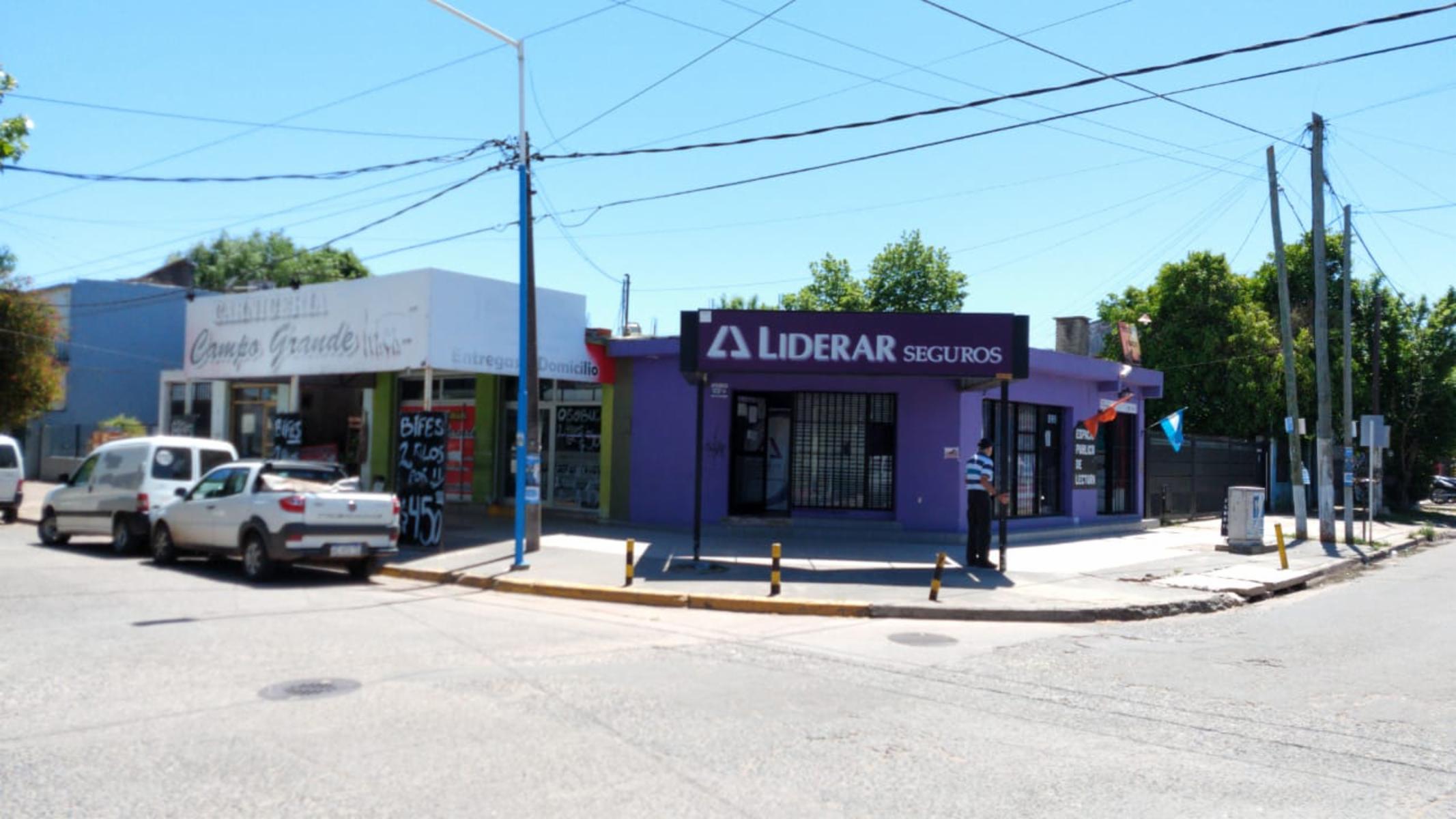 2 DE ABRIL 300 · Escobar — foto 3