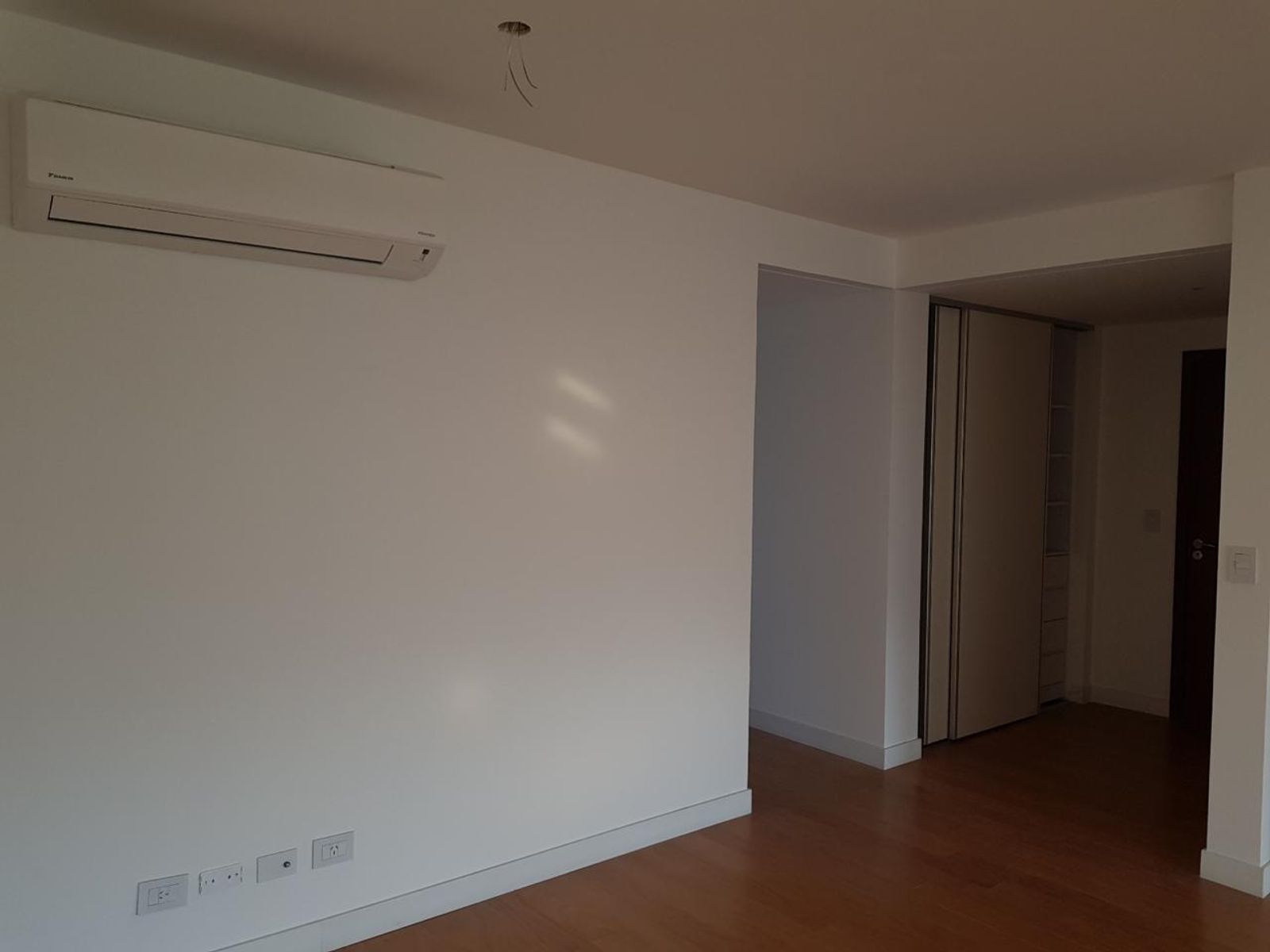 CACIQUE COLIQUEO 1020 · Morón — foto 12