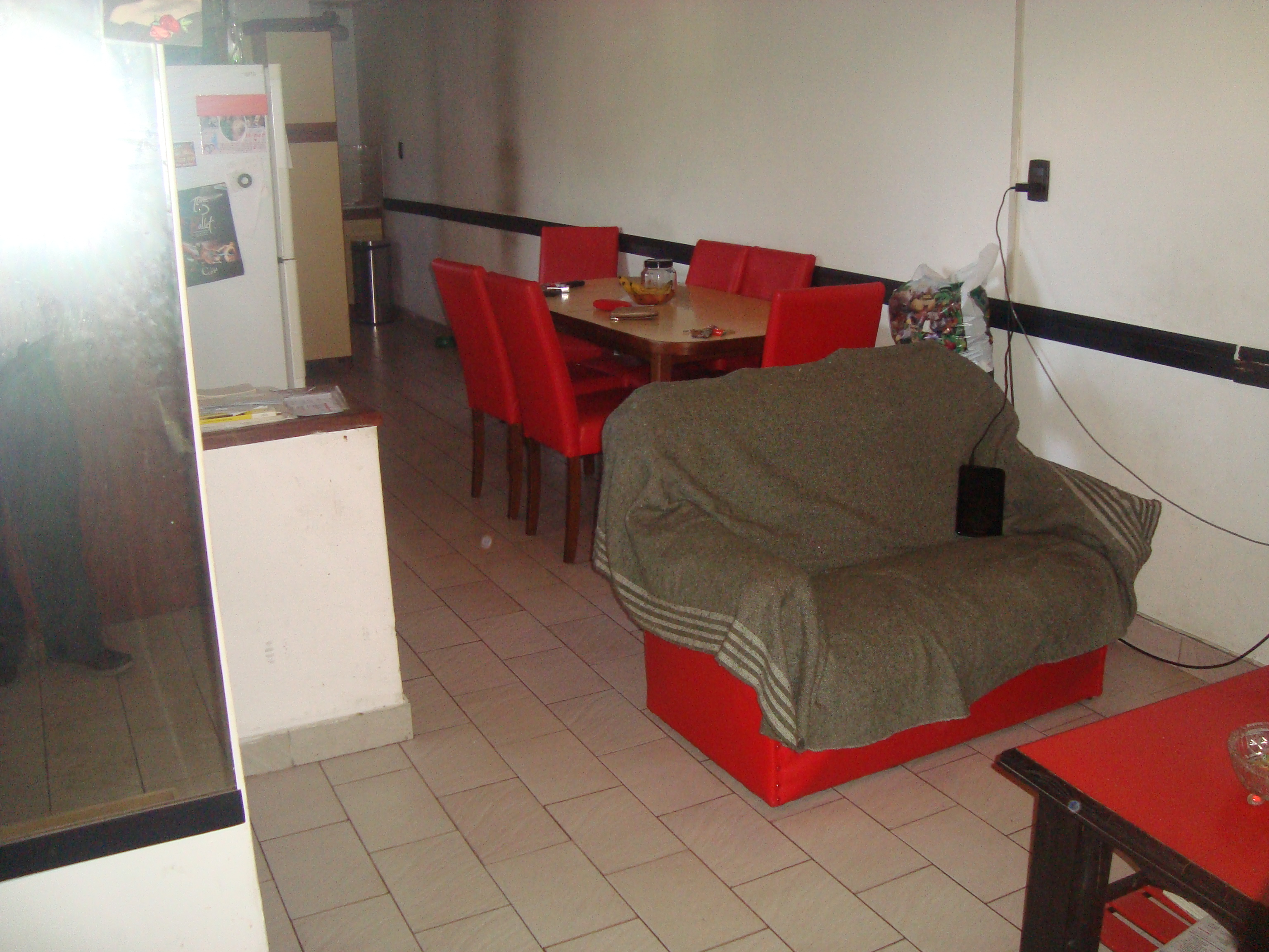 Av Espora al 2500 · Almirante Brown — foto 5