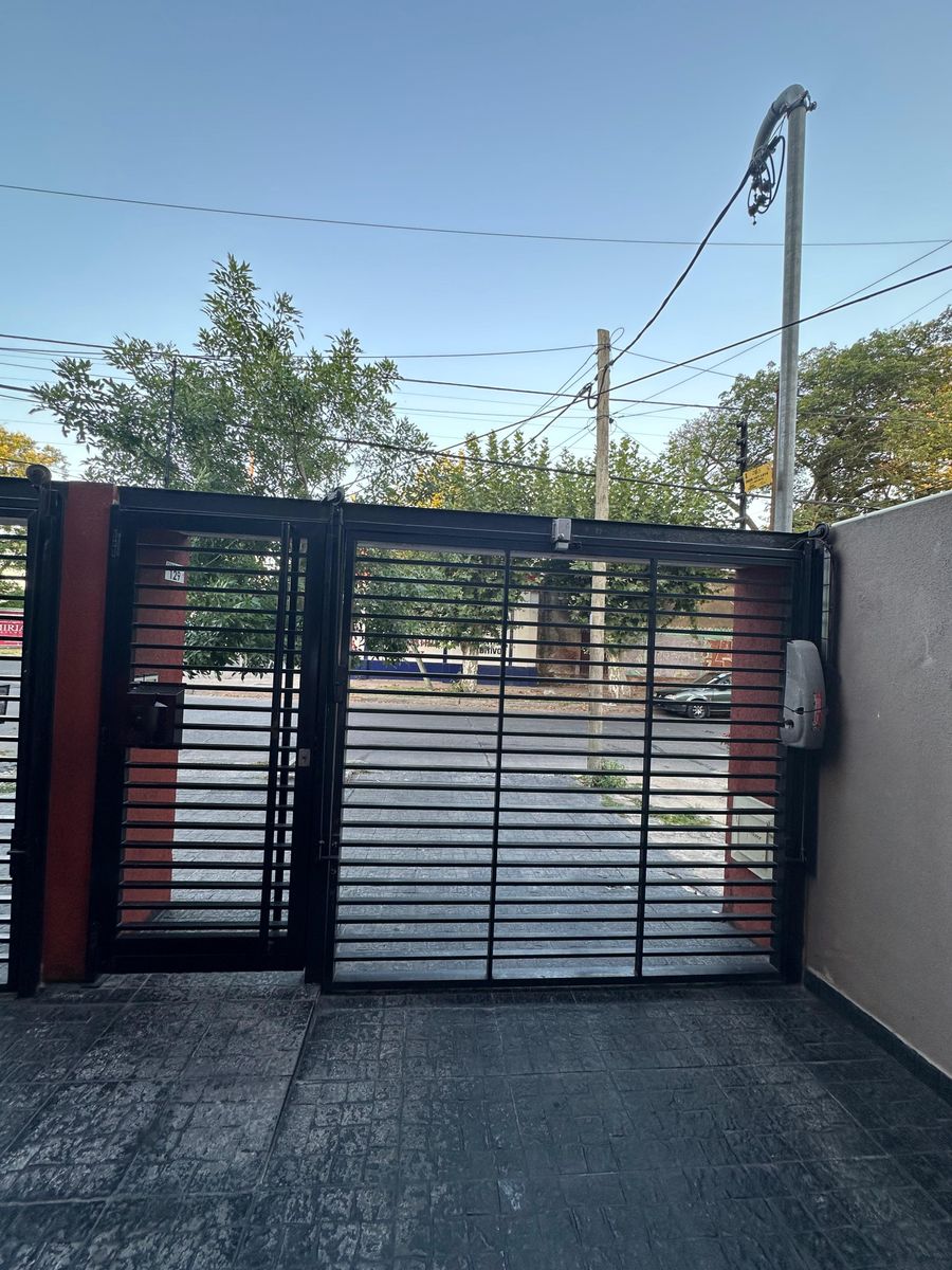Concordia 129 · Morón — foto 4