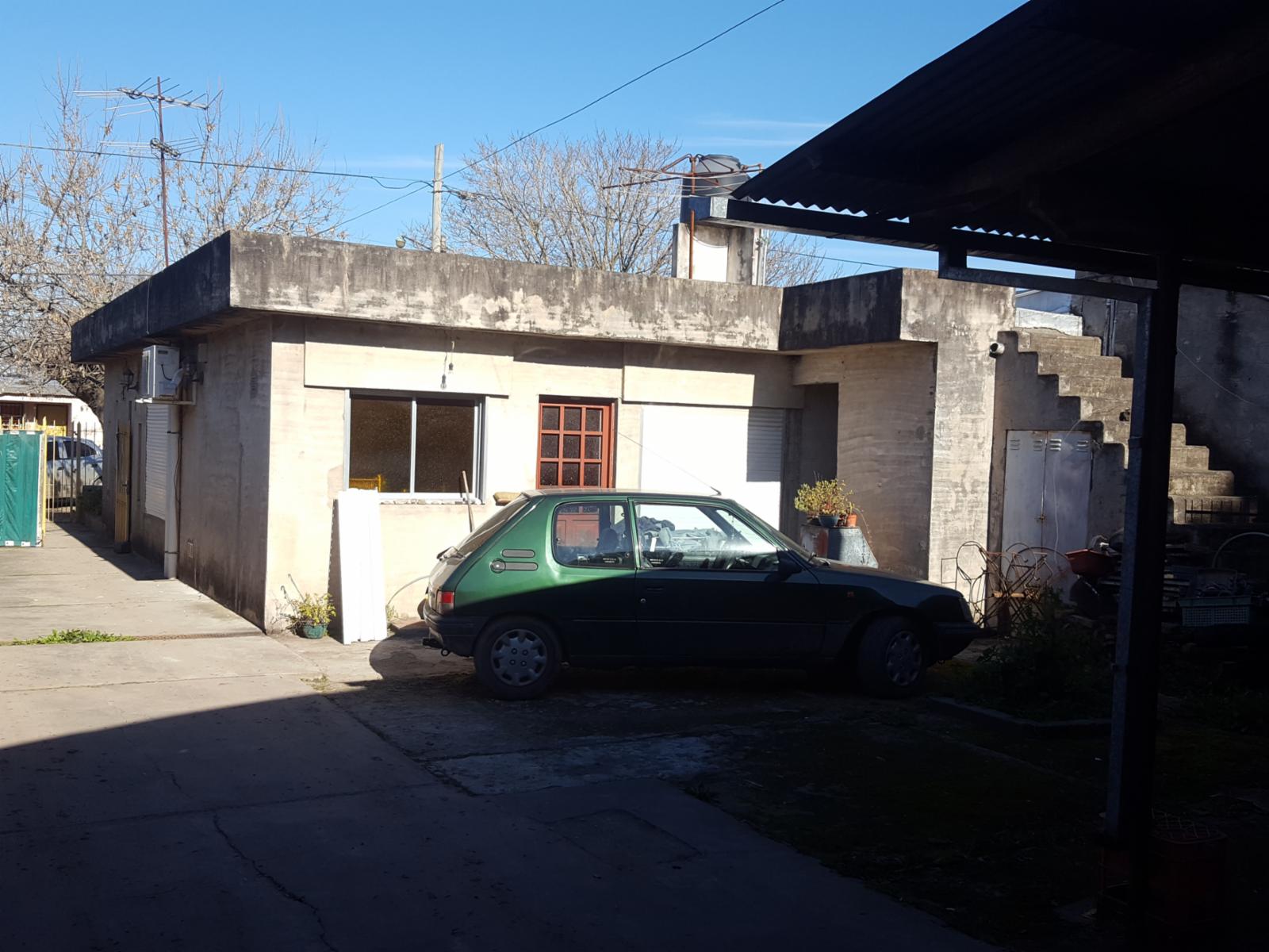 Simon Bolivar 2800 · Almirante Brown — foto 8