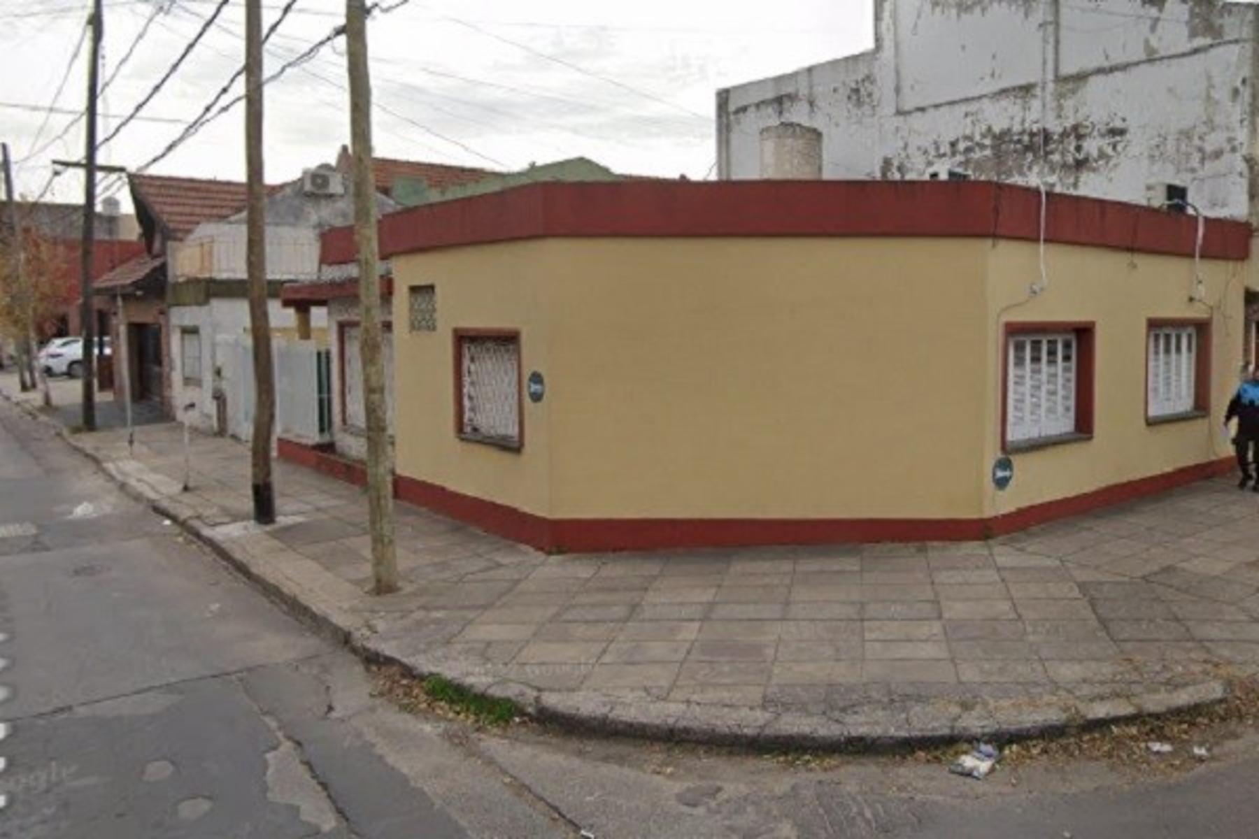 NECOCHEA 1090 · La Matanza — foto 5