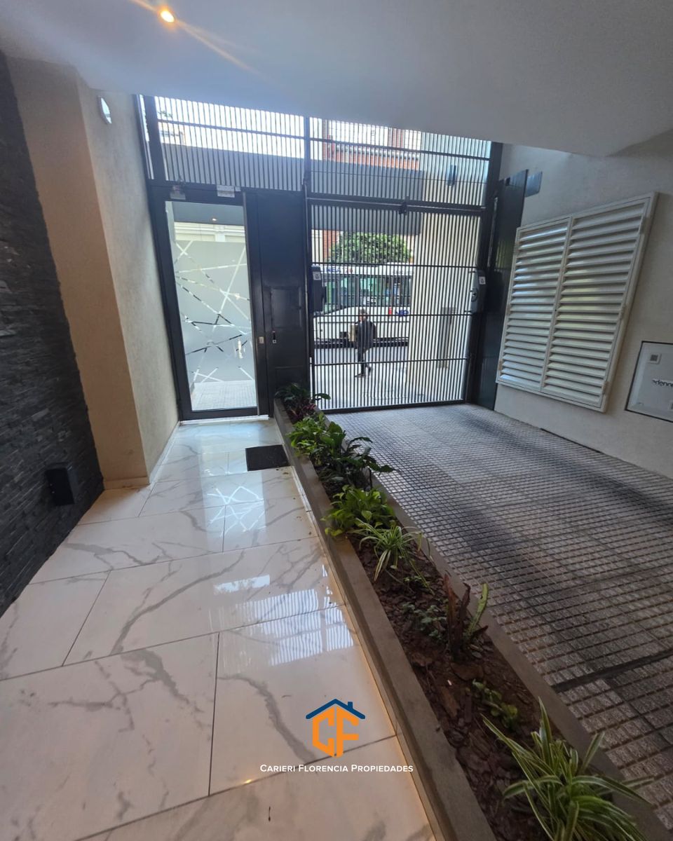 TUCUMAN 2153 · San Martín — foto 15
