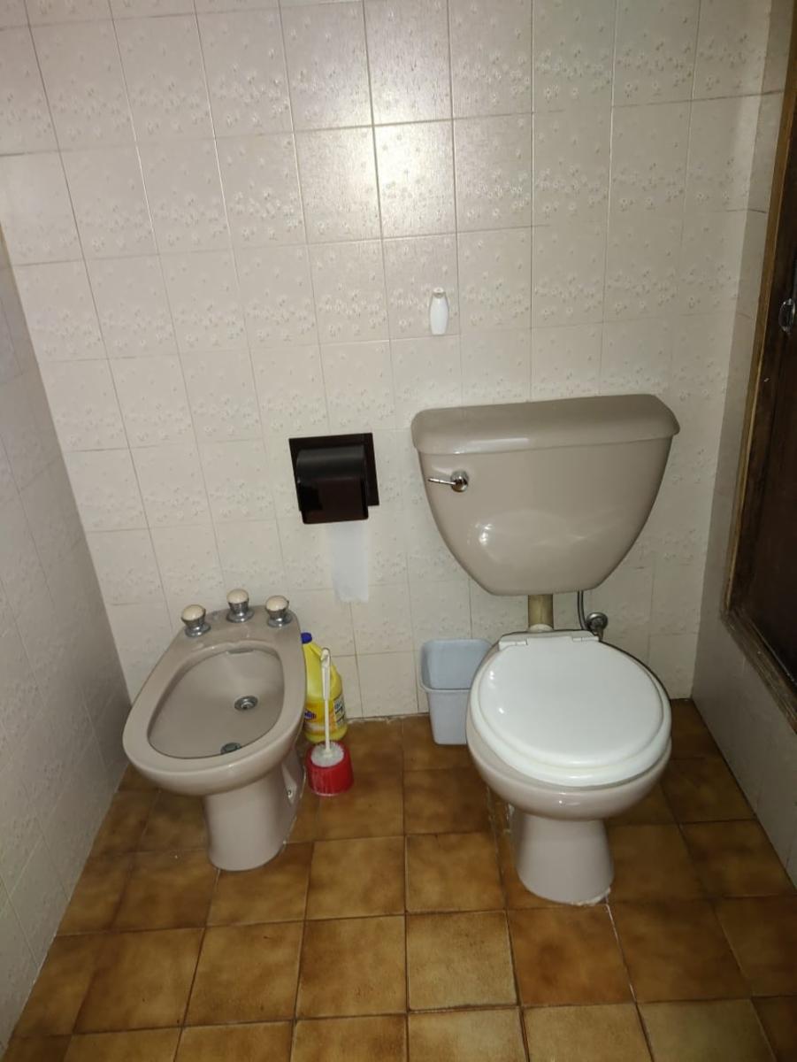 RAMON CABRERO  2500 · Lanús — foto 12