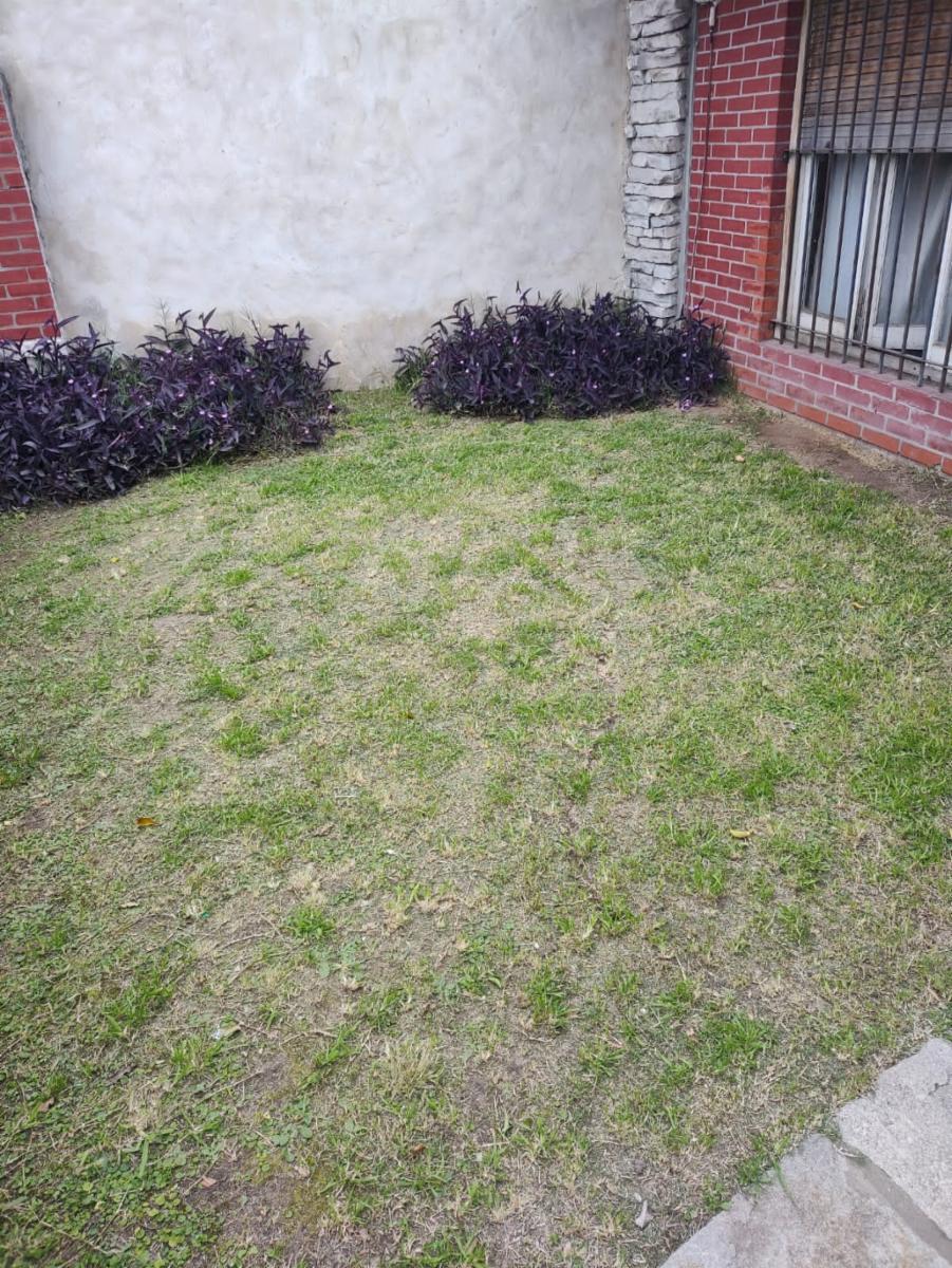 RAMON CABRERO  2500 · Lanús — foto 14