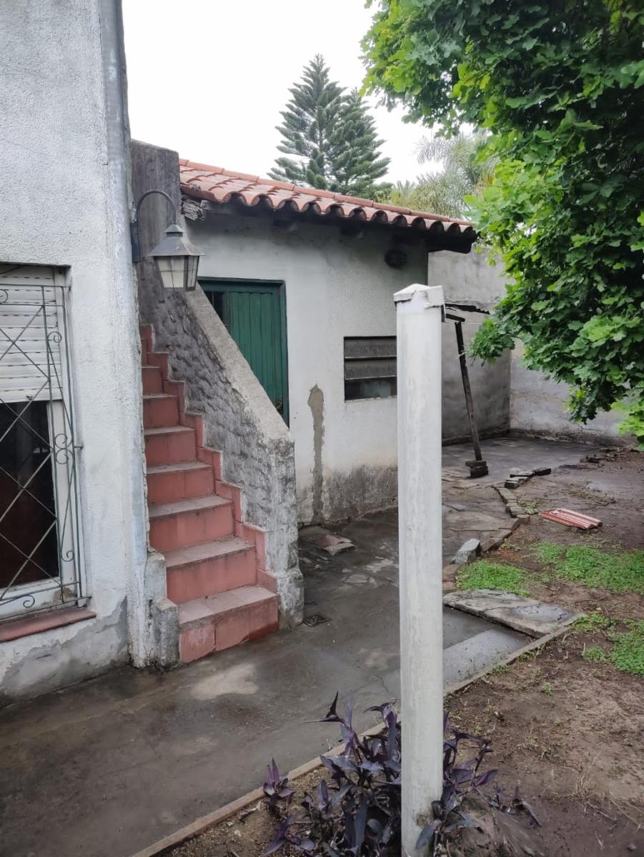 RAMON CABRERO  2500 · Lanús — foto 16