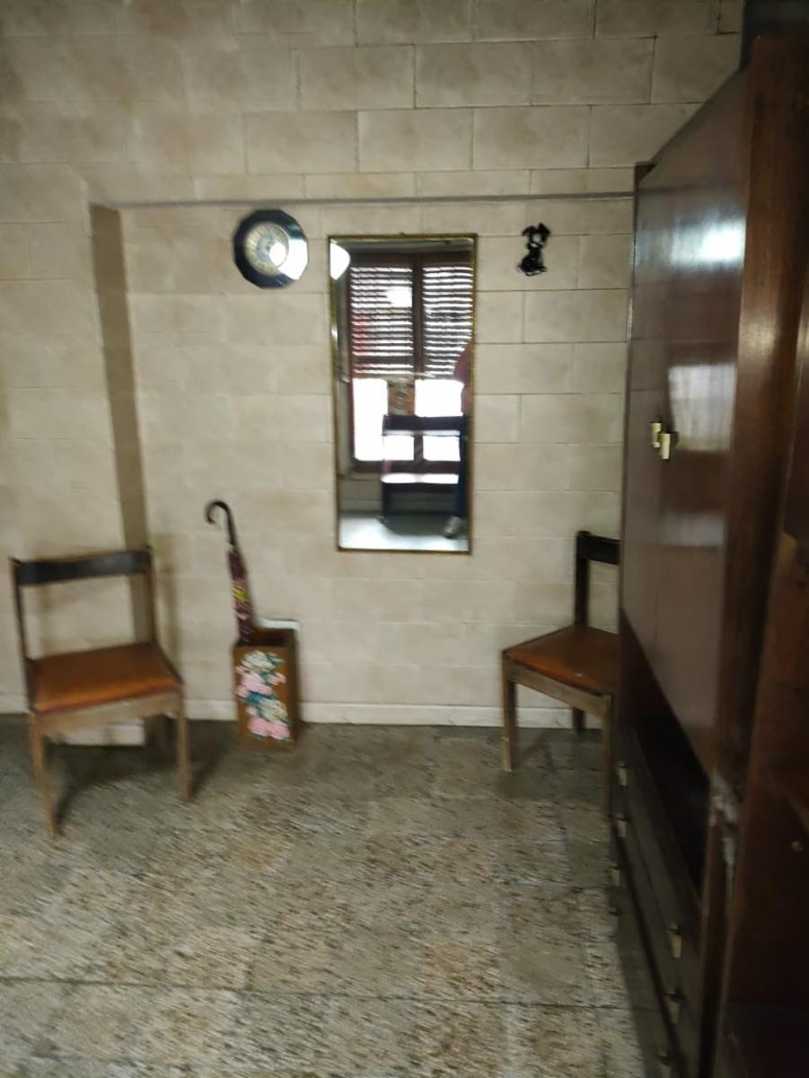 RAMON CABRERO  2500 · Lanús — foto 4