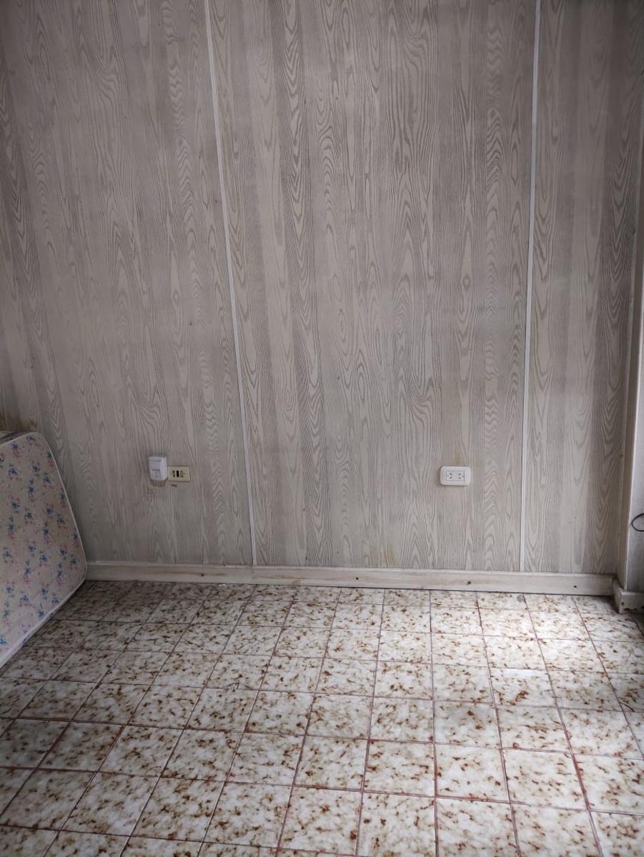 RAMON CABRERO  2500 · Lanús — foto 8