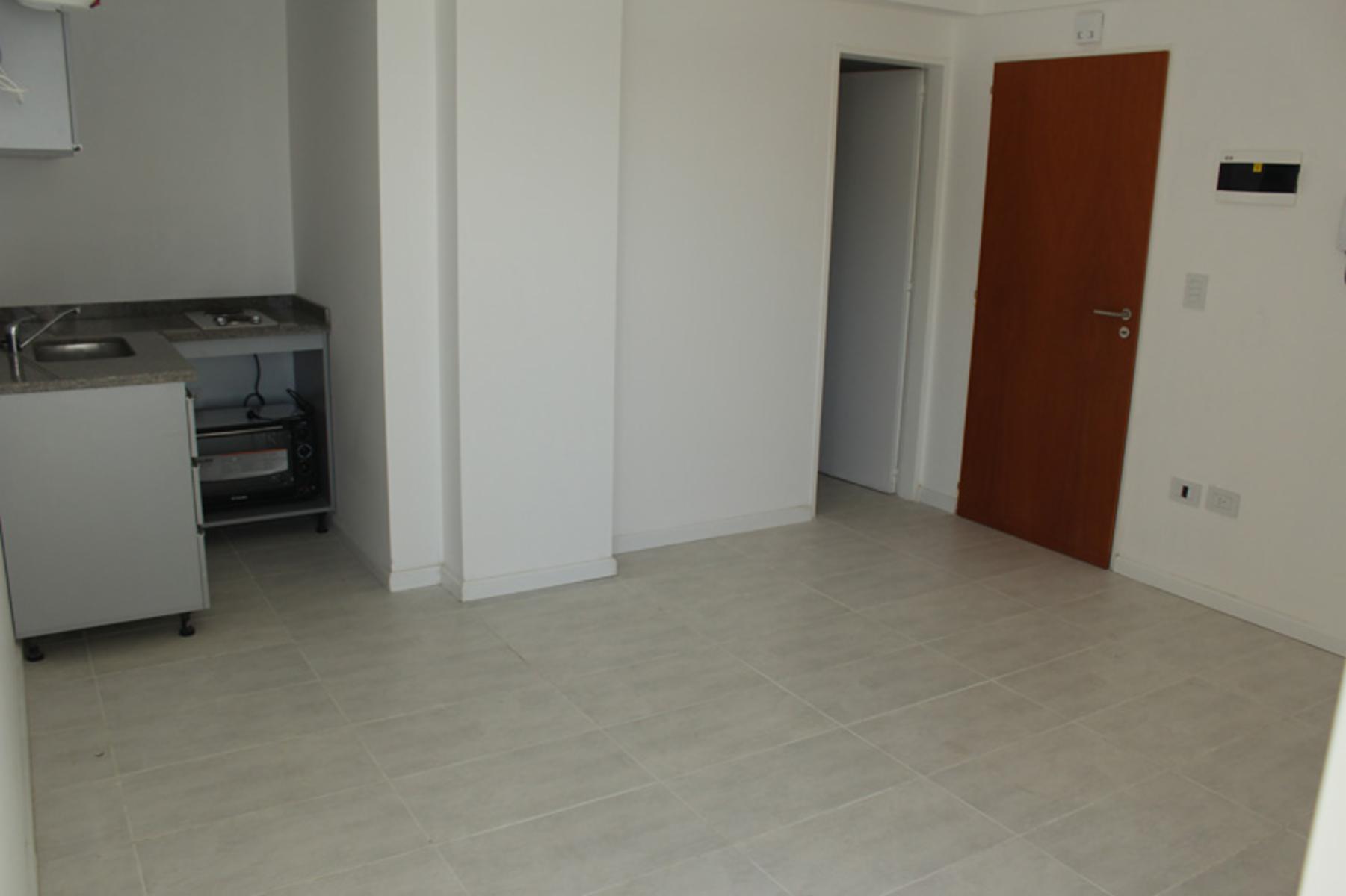 Wenceslao de Tata 4551 · Tres De Febrero — foto 8