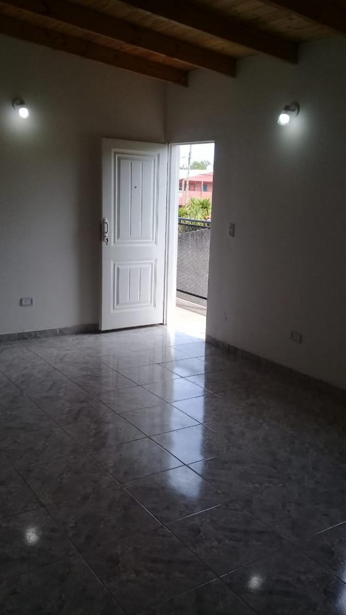 Departamento de dos dormitorios, baño, cocina comedor, con cochera a estenar