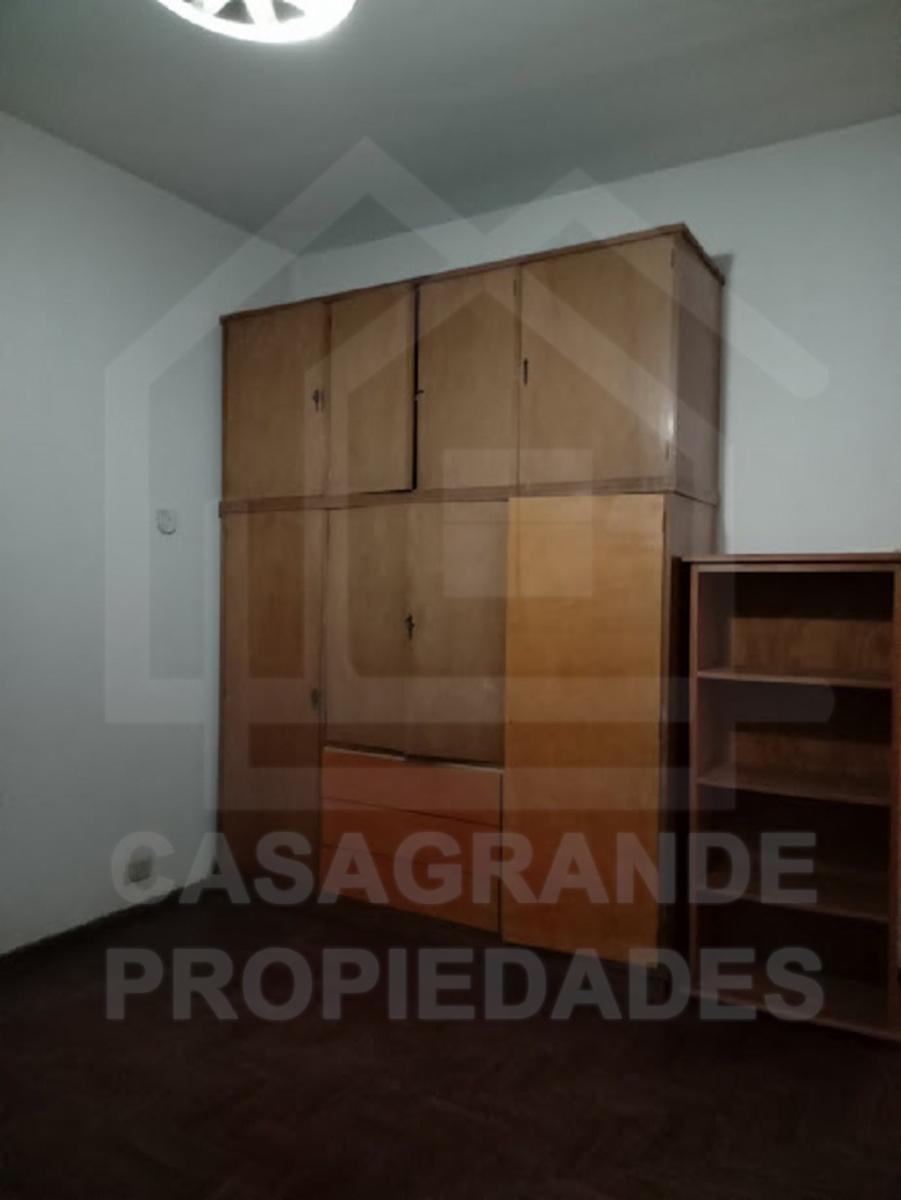 Ramón Falcón 1557 · Morón — foto 9