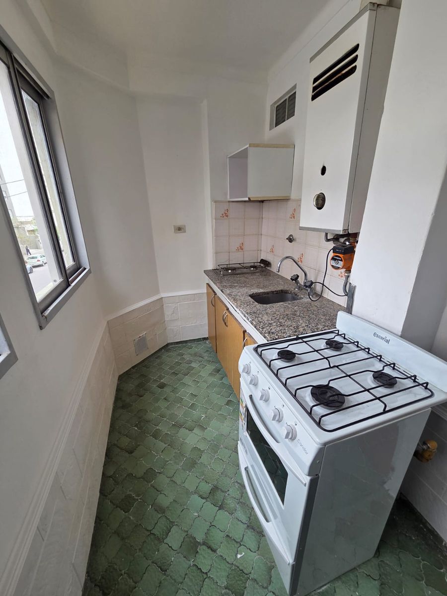 Caronti 92 · Bahia Blanca — foto 4