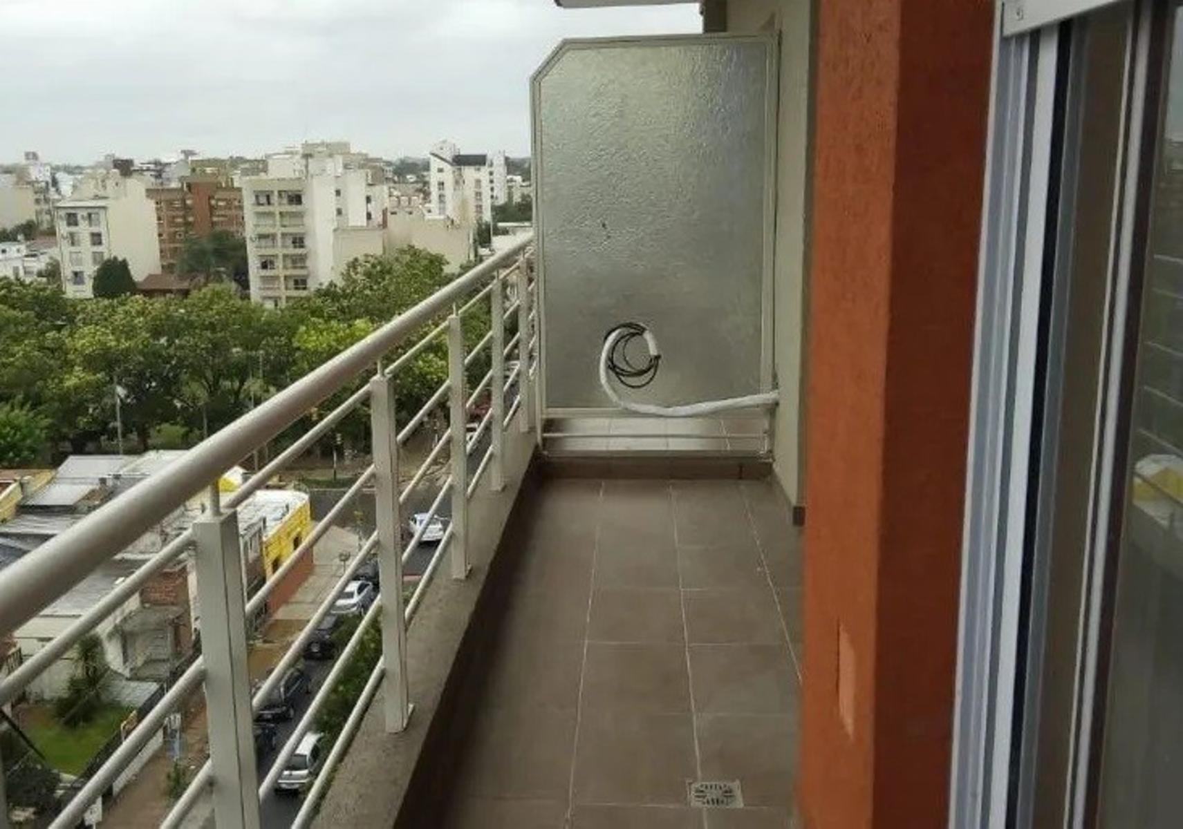Gral. San Martin 500 · Morón — foto 3
