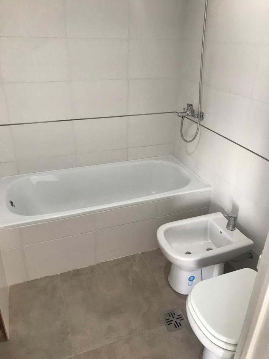 BROWN 2600 · Lomas De Zamora — foto 4