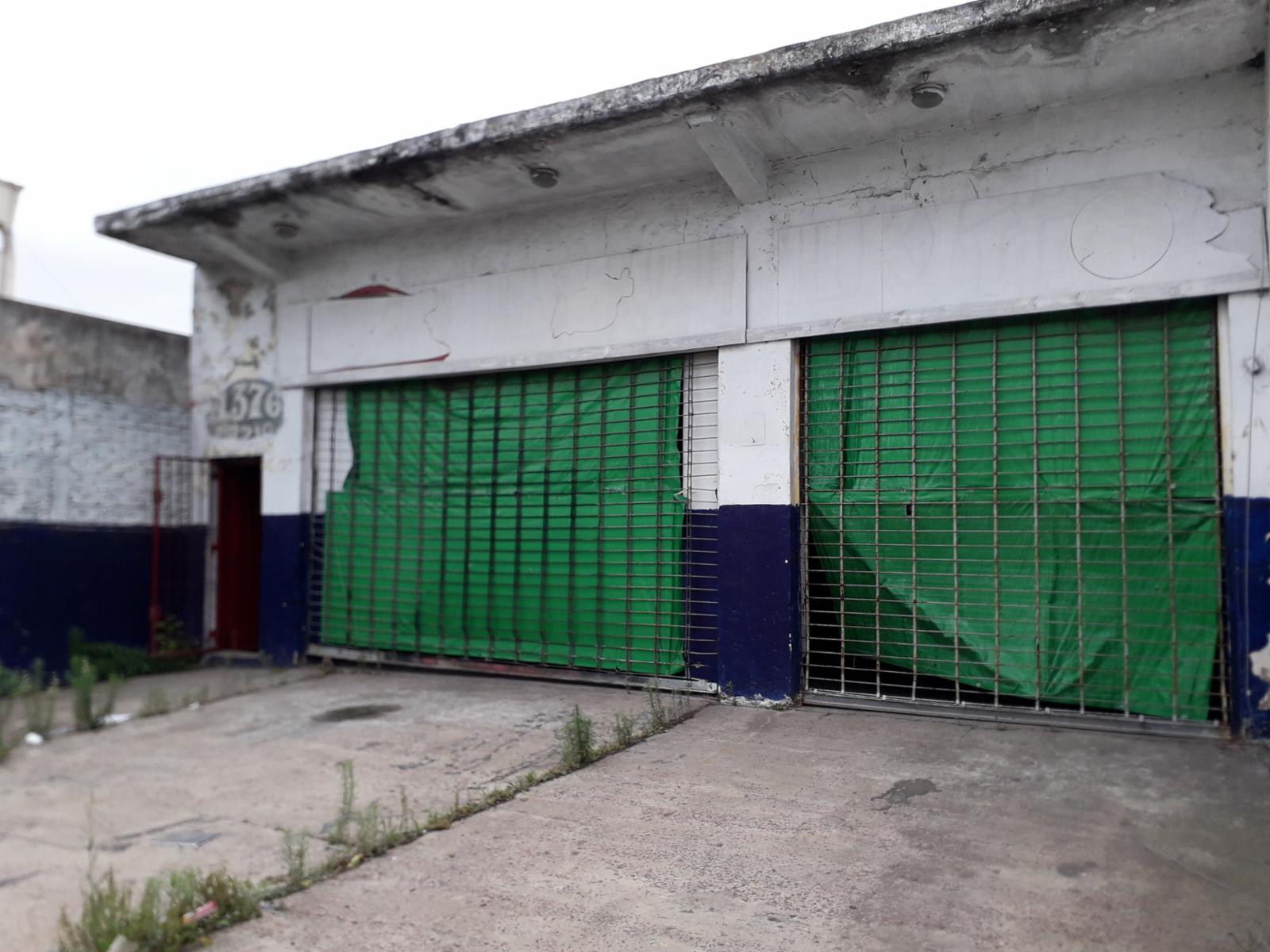 HIPOLITO YRIGOYEN 22300 · Almirante Brown — foto 3